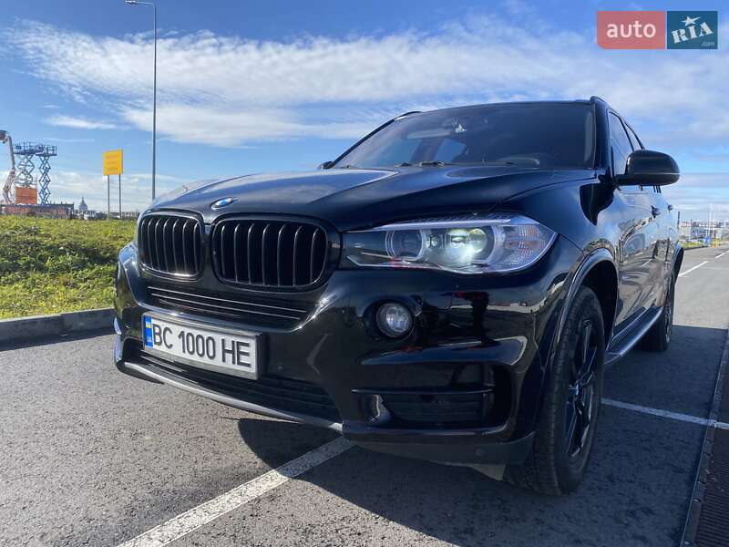 Позашляховик / Кросовер BMW X5 2016 в Львові