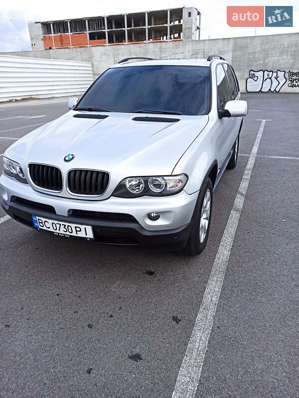 BMW X5 2004 BMW X5 2004