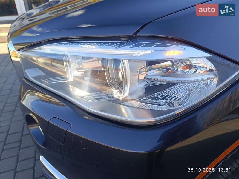 Внедорожник / Кроссовер BMW X5 2017 в Городке