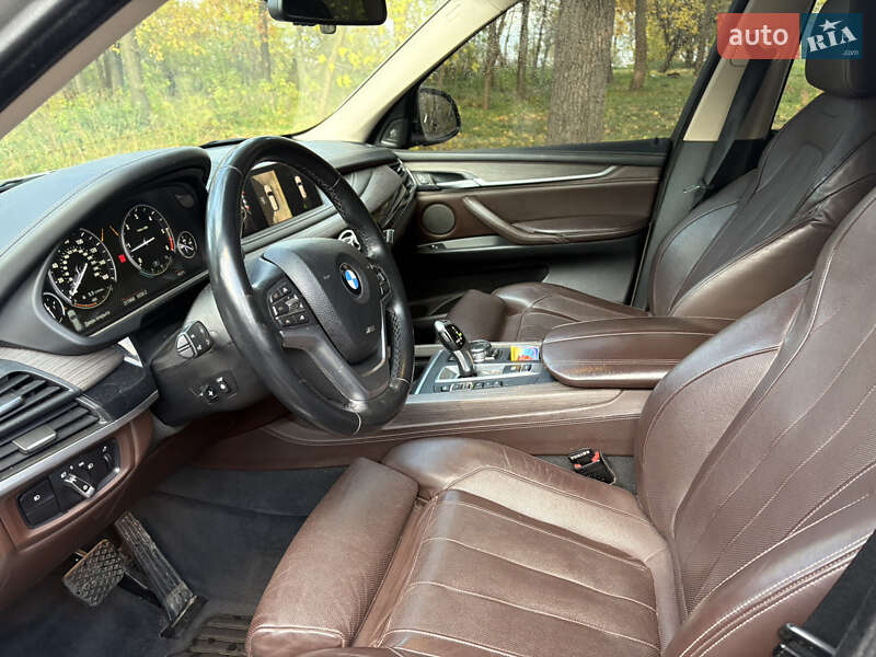 Позашляховик / Кросовер BMW X5 2014 в Черкасах