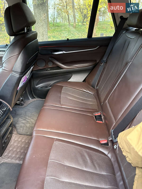 Позашляховик / Кросовер BMW X5 2014 в Черкасах