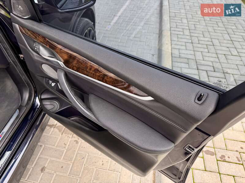 Позашляховик / Кросовер BMW X5 2014 в Одесі