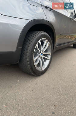 Внедорожник / Кроссовер BMW X5 2010 в 