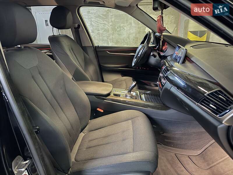 Внедорожник / Кроссовер BMW X5 2016 в Киеве фото 31 Внедорожник / Кроссовер BMW X5 2016 в Киеве