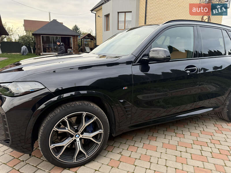 Внедорожник / Кроссовер BMW X5 2023 в Луцке