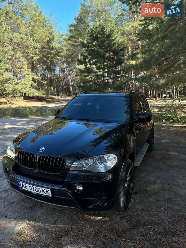 Позашляховик / Кросовер BMW X5 2012 в Дніпрі фото 3 Позашляховик / Кросовер BMW X5 2012 в Дніпрі