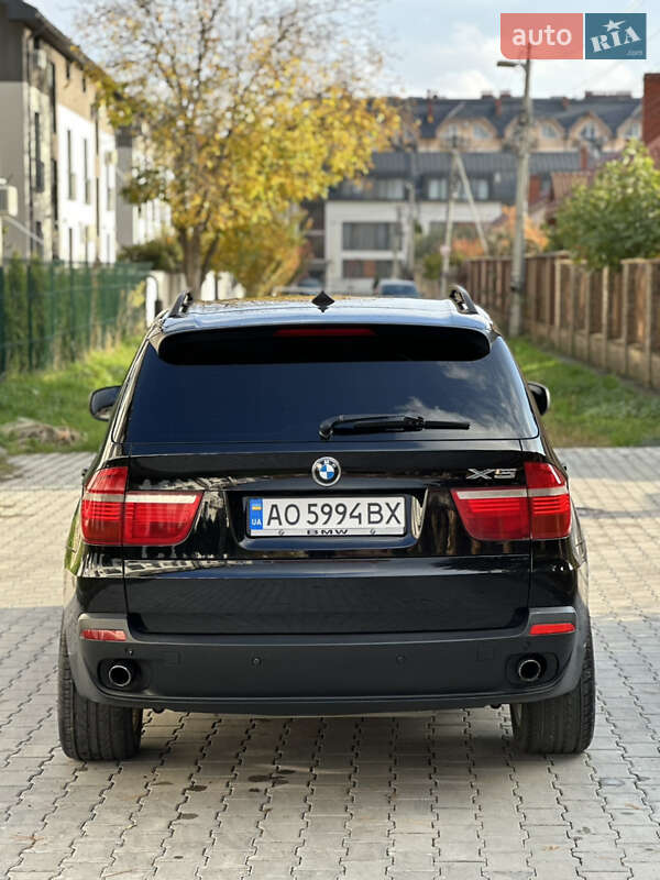 Внедорожник / Кроссовер BMW X5 2008 в Ужгороде