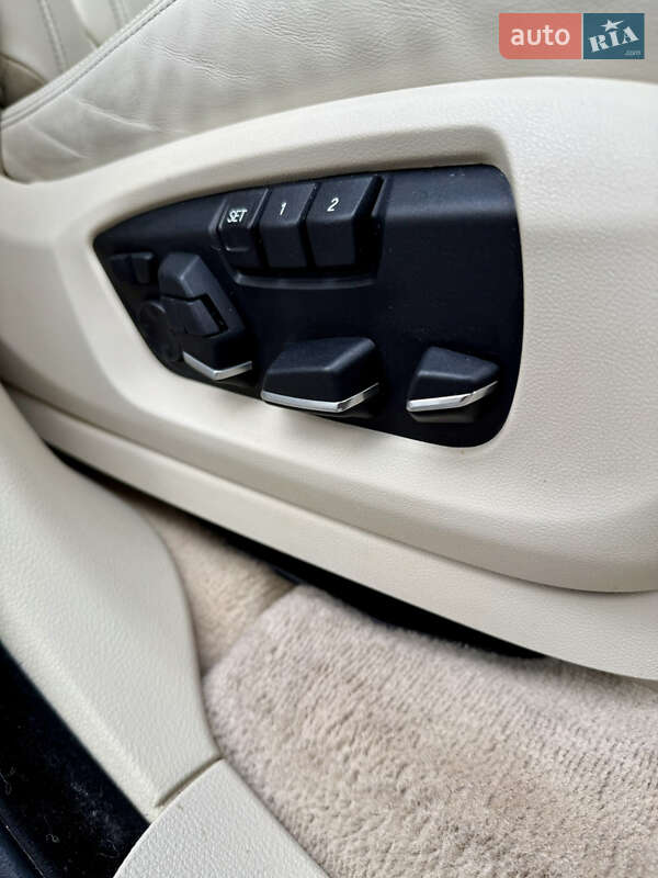 Позашляховик / Кросовер BMW X5 2015 в Києві