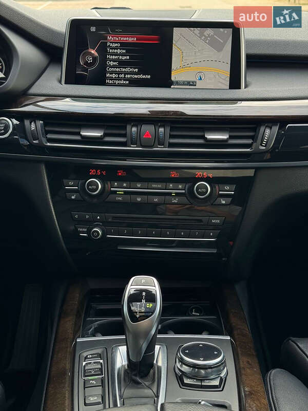 Внедорожник / Кроссовер BMW X5 2015 в Турийске