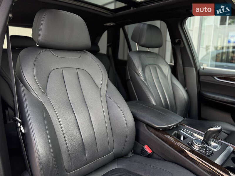 Внедорожник / Кроссовер BMW X5 2015 в Турийске