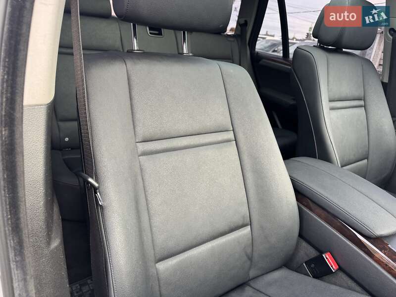 Позашляховик / Кросовер BMW X5 2008 в Тернополі