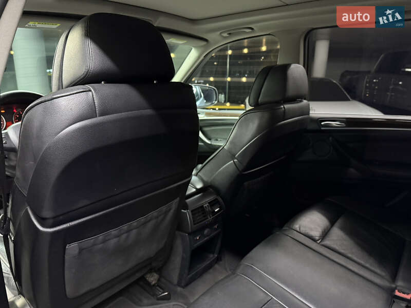 Внедорожник / Кроссовер BMW X5 2009 в Одессе