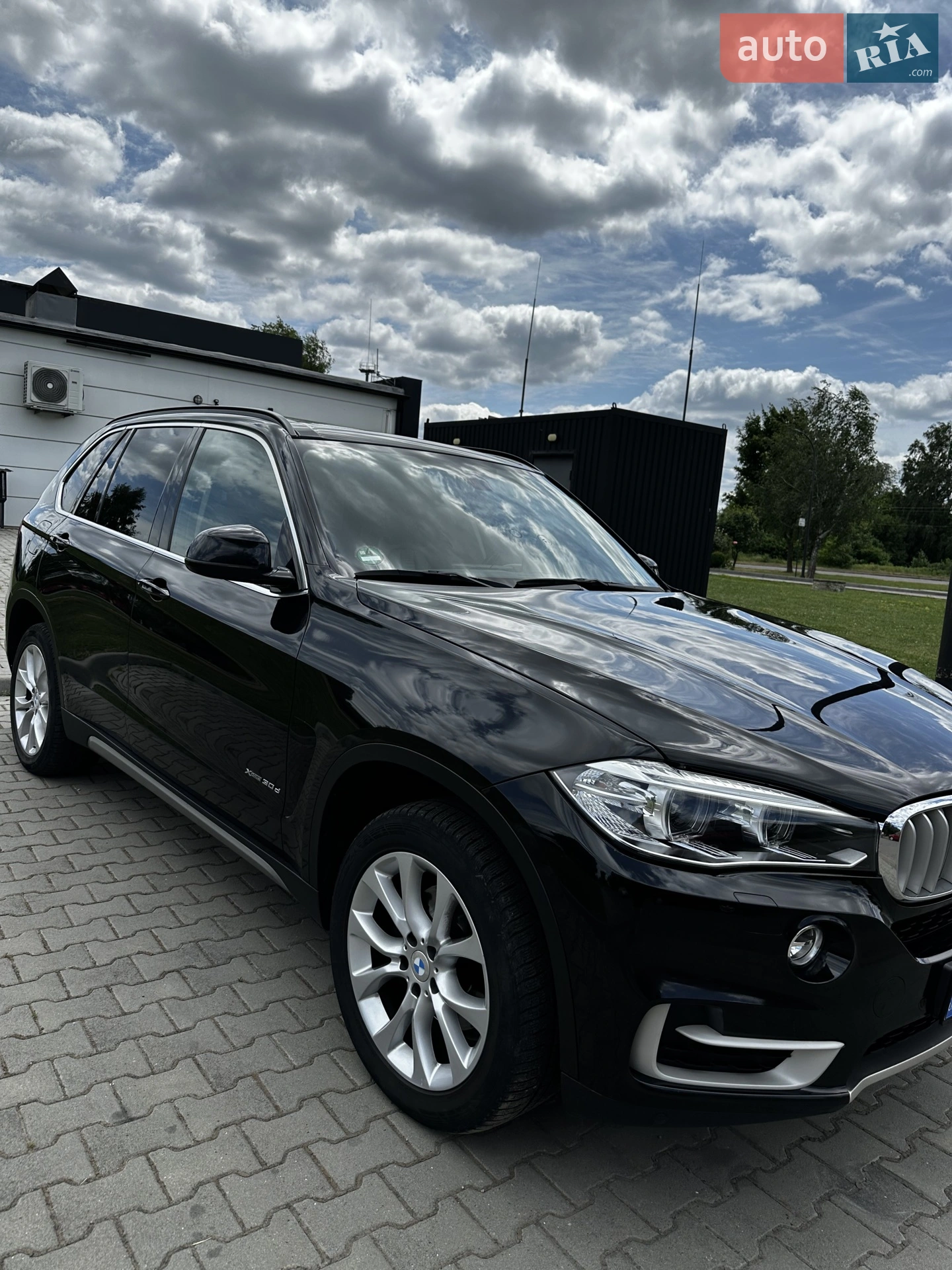 2016 BMW X5 - мініатюра 3