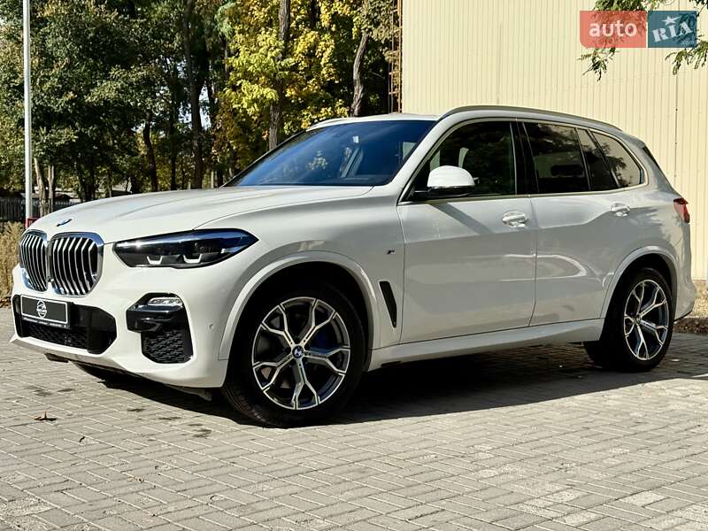 Внедорожник / Кроссовер BMW X5 2021 в Днепре