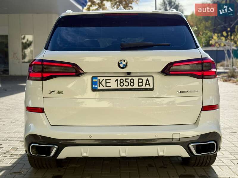 Внедорожник / Кроссовер BMW X5 2021 в Днепре