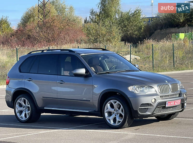 Позашляховик / Кросовер BMW X5 2012 в Рівному