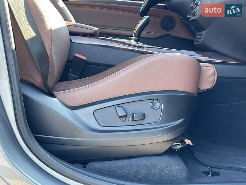 Позашляховик / Кросовер BMW X5 2012 в Рівному