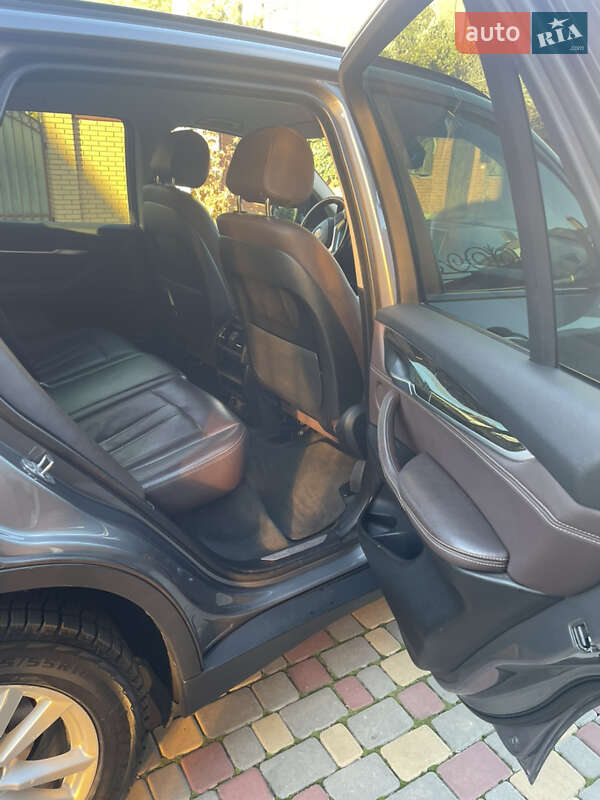 Внедорожник / Кроссовер BMW X5 2015 в Одессе