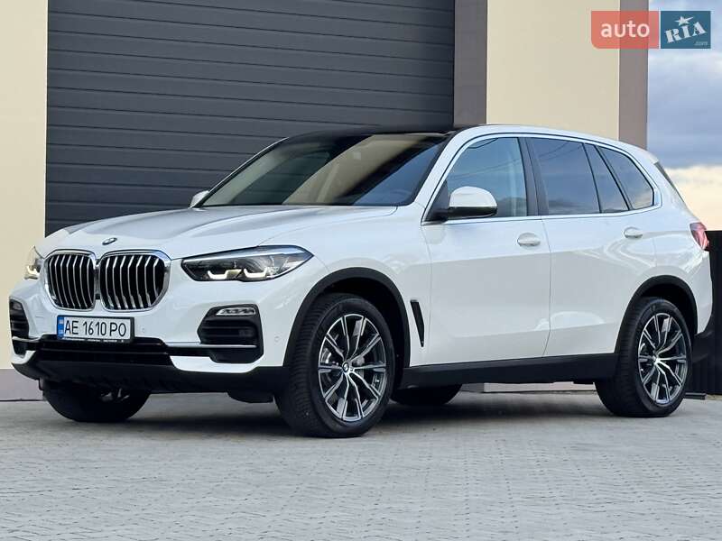 Позашляховик / Кросовер BMW X5 2021 в Стрию