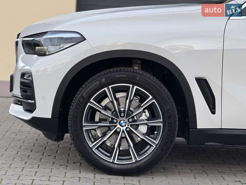 Позашляховик / Кросовер BMW X5 2021 в Стрию