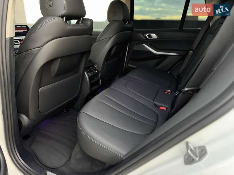 Позашляховик / Кросовер BMW X5 2021 в Стрию