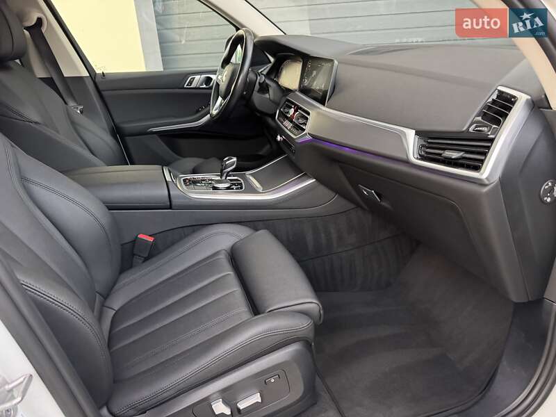 Позашляховик / Кросовер BMW X5 2021 в Стрию