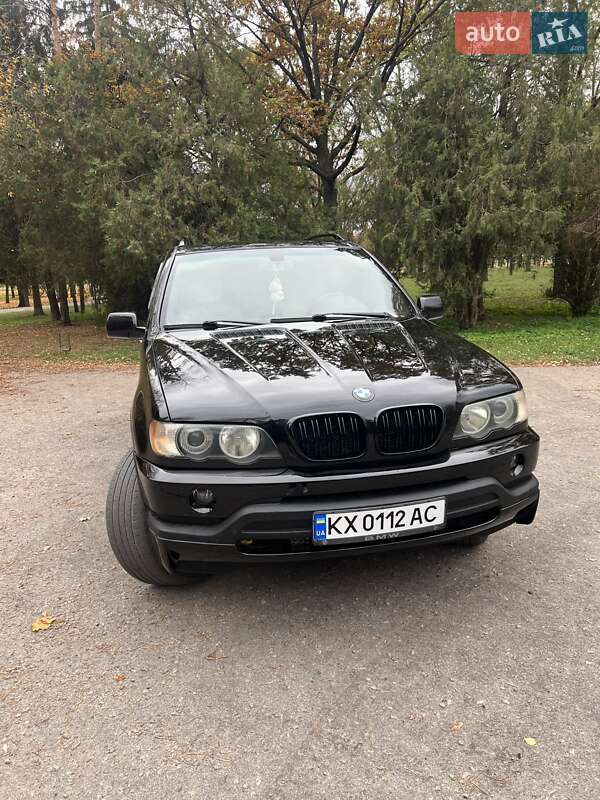 Внедорожник / Кроссовер BMW X5 2002 в Харькове