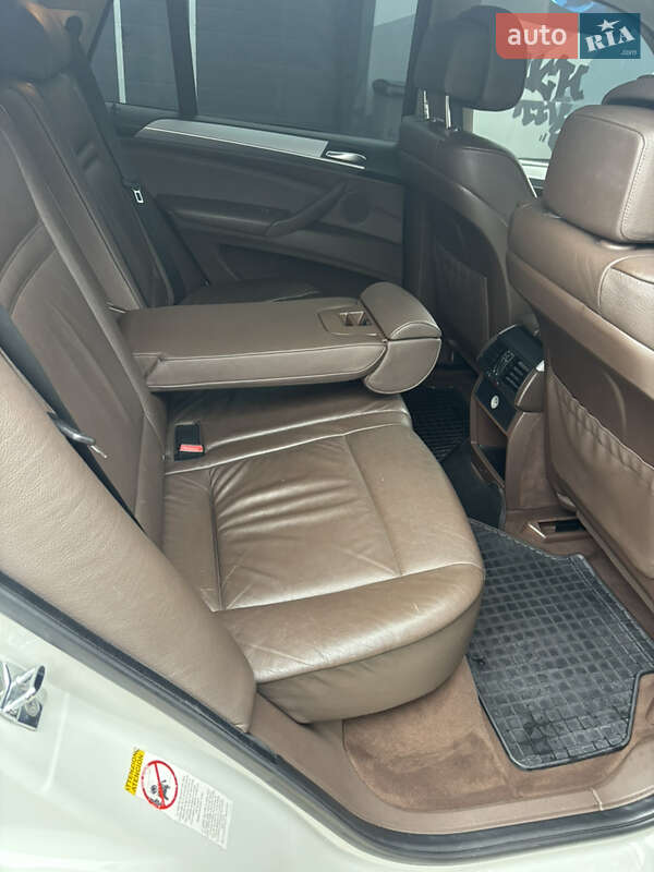 Внедорожник / Кроссовер BMW X5 2008 в Житомире