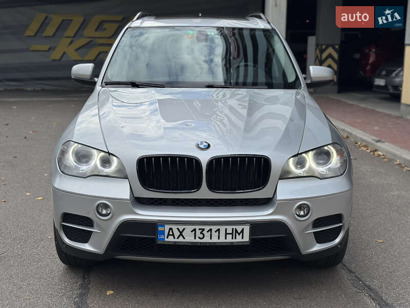 Внедорожник / Кроссовер BMW X5 2012 в Киеве