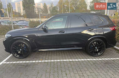Внедорожник / Кроссовер BMW X5 2021 в Одессе