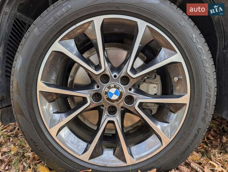 Позашляховик / Кросовер BMW X5 2017 в Луцьку