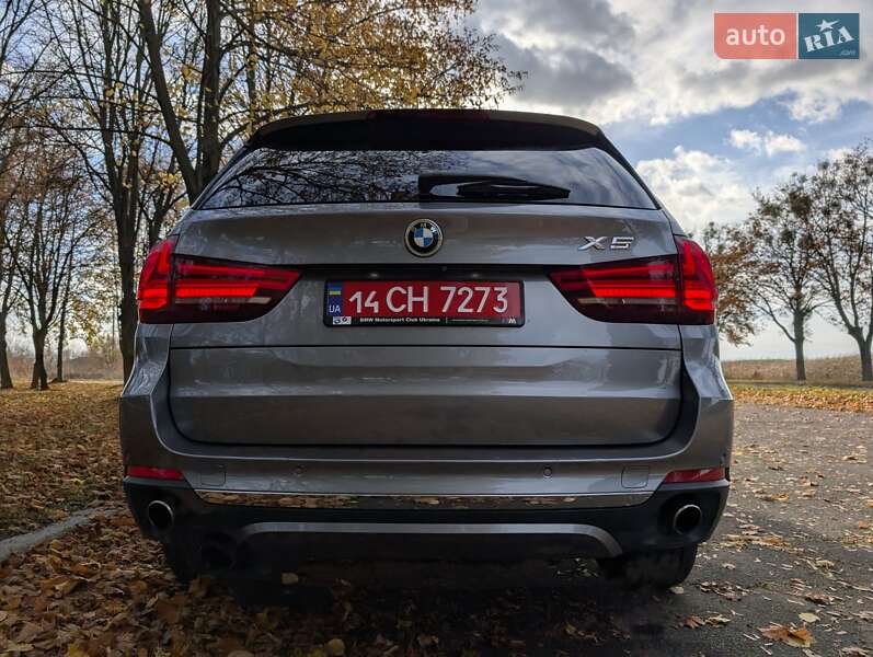 Позашляховик / Кросовер BMW X5 2017 в Луцьку