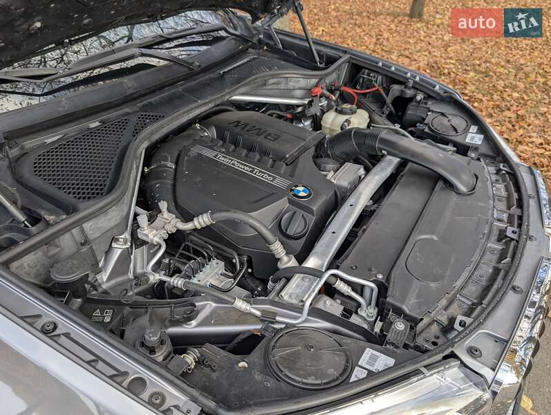 Позашляховик / Кросовер BMW X5 2017 в Луцьку