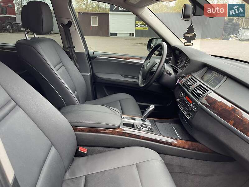 Внедорожник / Кроссовер BMW X5 2013 в Ровно фото 29 Внедорожник / Кроссовер BMW X5 2013 в Ровно
