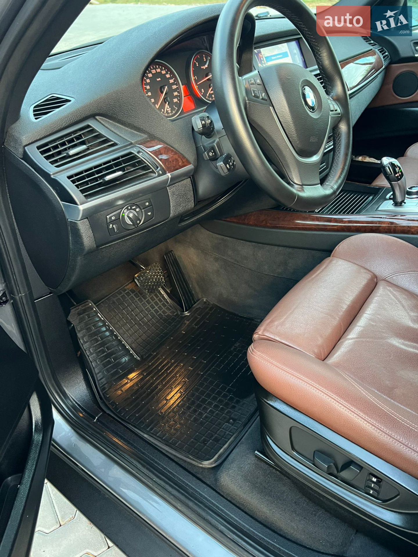 2011 BMW X5 - мініатюра 23