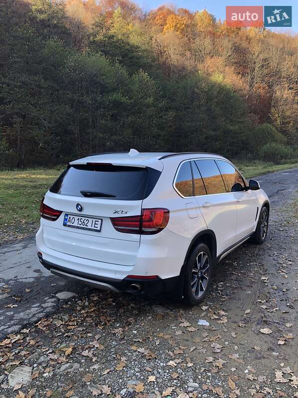 Внедорожник / Кроссовер BMW X5 2015 в Хусте