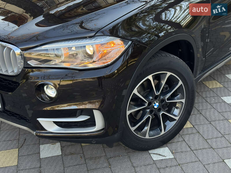 Внедорожник / Кроссовер BMW X5 2015 в Дрогобыче