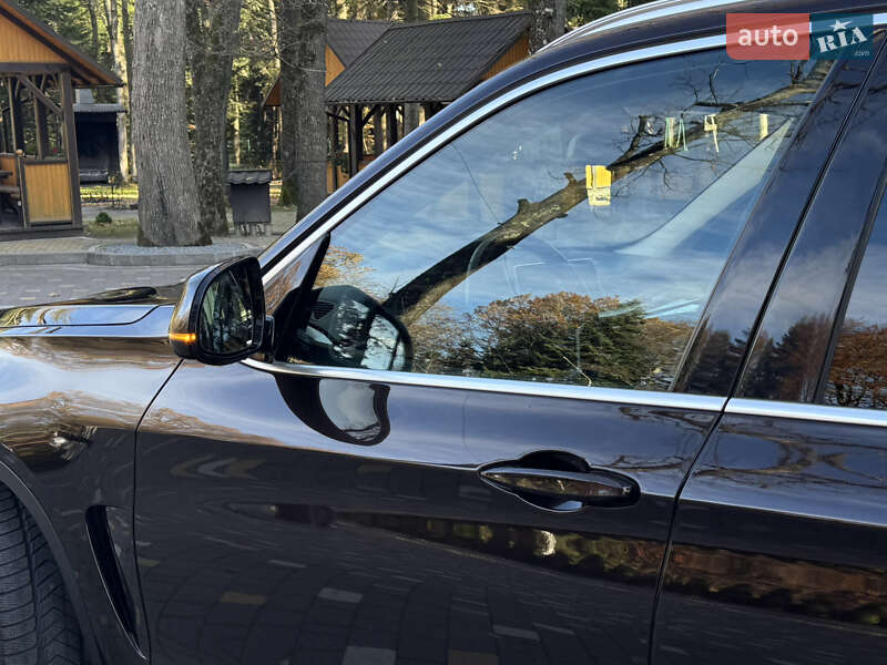 Внедорожник / Кроссовер BMW X5 2015 в Дрогобыче