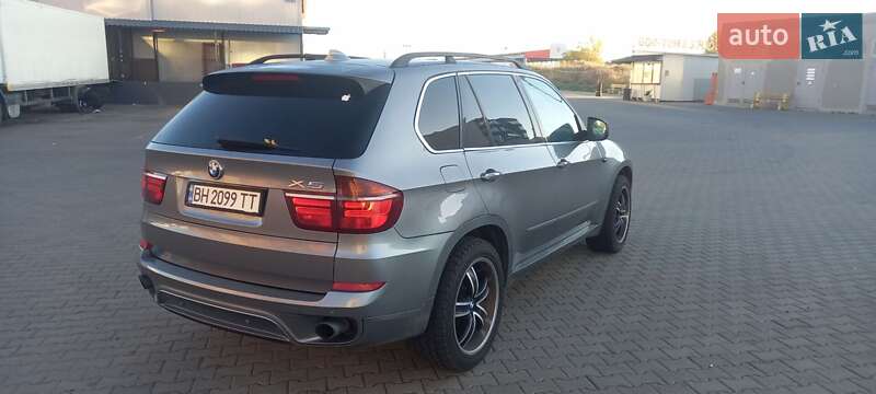 Внедорожник / Кроссовер BMW X5 2012 в Одессе