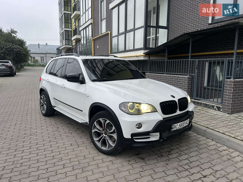 Позашляховик / Кросовер BMW X5 2009 в Жовкві