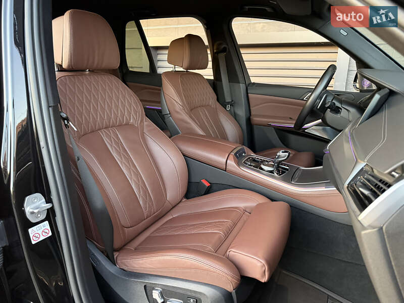 Внедорожник / Кроссовер BMW X5 2020 в Киеве