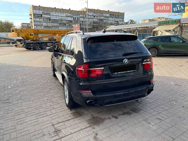 Позашляховик / Кросовер BMW X5 2011 в Києві фото 9 Позашляховик / Кросовер BMW X5 2011 в Києві