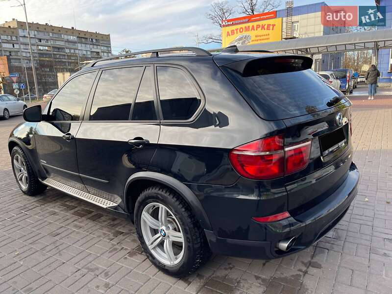 Позашляховик / Кросовер BMW X5 2011 в Києві фото 14 Позашляховик / Кросовер BMW X5 2011 в Києві