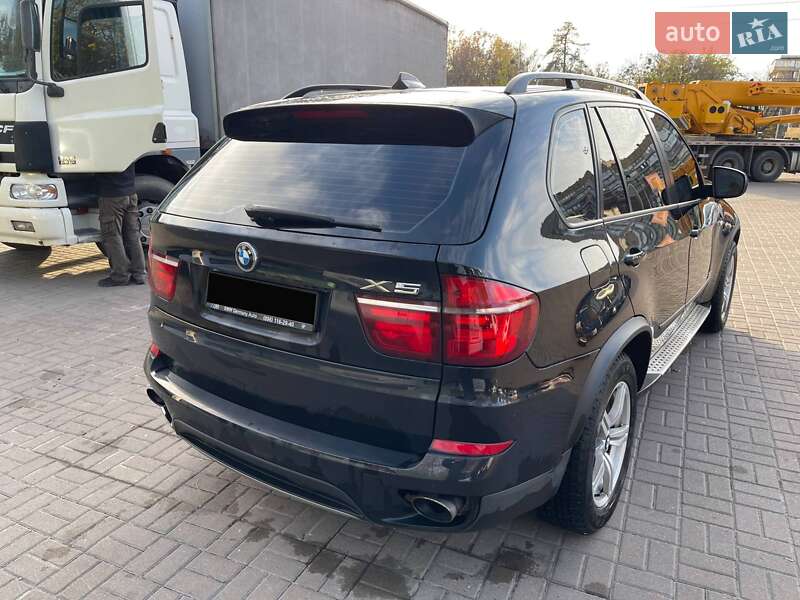 Позашляховик / Кросовер BMW X5 2011 в Києві фото 17 Позашляховик / Кросовер BMW X5 2011 в Києві