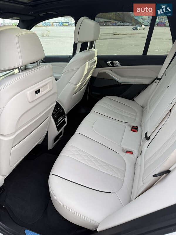 Внедорожник / Кроссовер BMW X5 2022 в Киеве фото 25 Внедорожник / Кроссовер BMW X5 2022 в Киеве