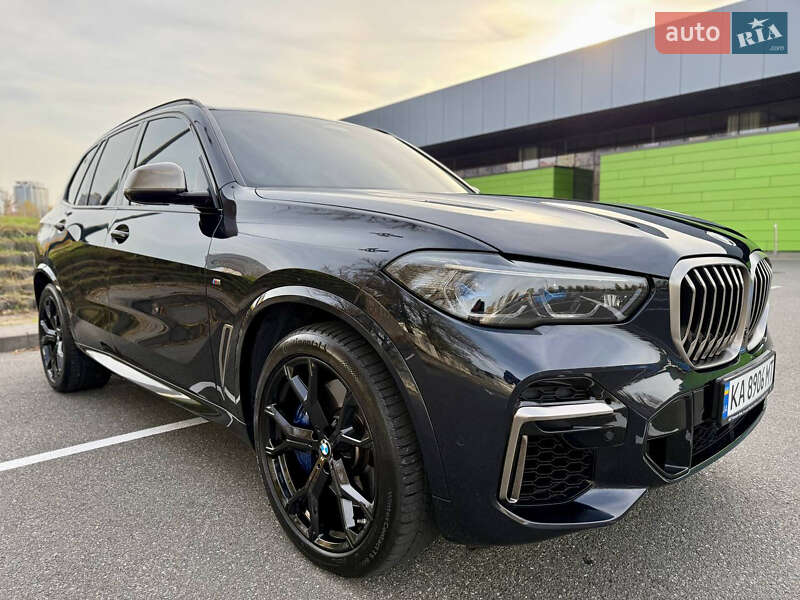 Внедорожник / Кроссовер BMW X5 2022 в Киеве