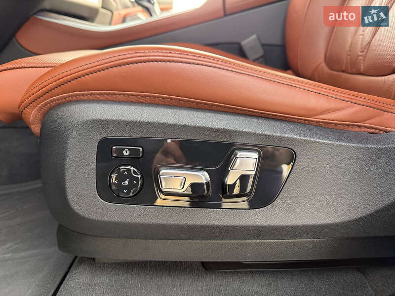 Внедорожник / Кроссовер BMW X5 2022 в Киеве