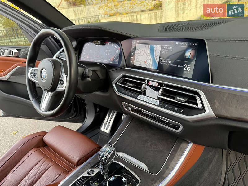 Внедорожник / Кроссовер BMW X5 2022 в Киеве