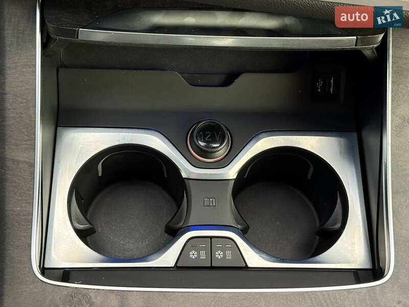 Внедорожник / Кроссовер BMW X5 2022 в Киеве