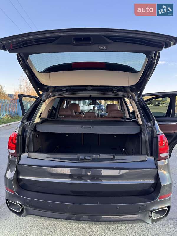 Внедорожник / Кроссовер BMW X5 2018 в Черновцах